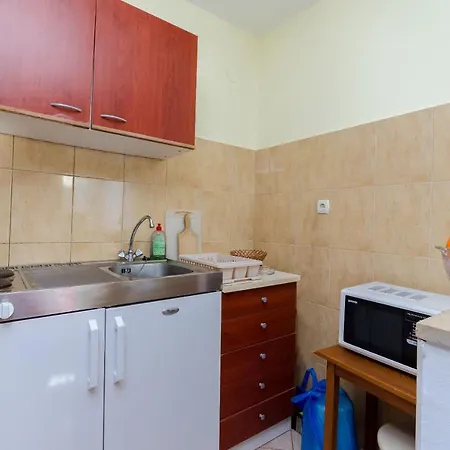Slavenka Apartment Banjol