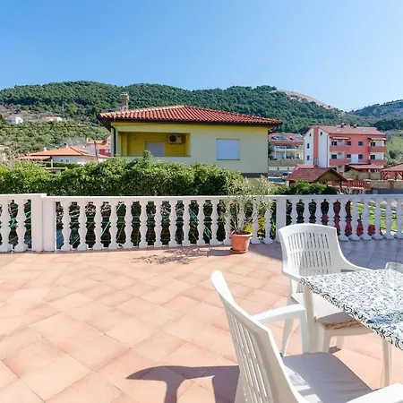 Slavenka Apartment Banjol