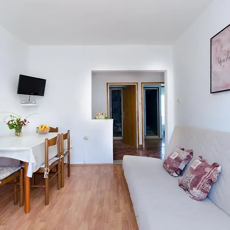 Slavenka Apartment