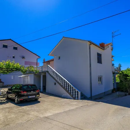 Slavenka Apartment Banjol